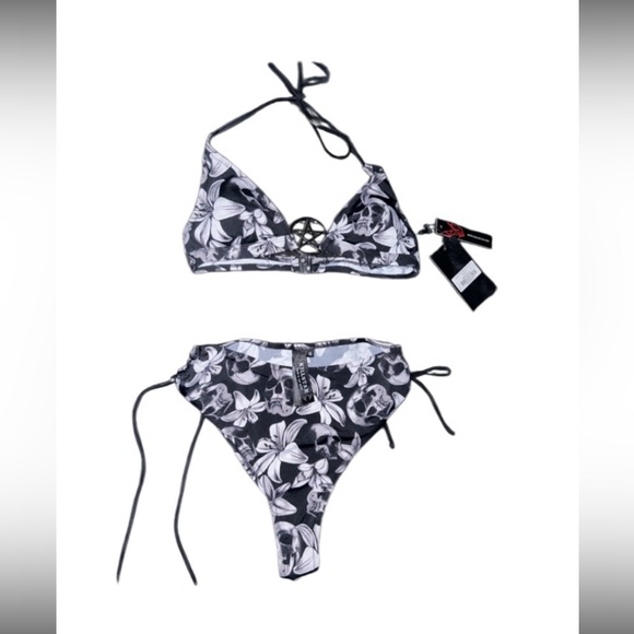 HARLETTES REVENGE BIKINI - Picture 2 of 7